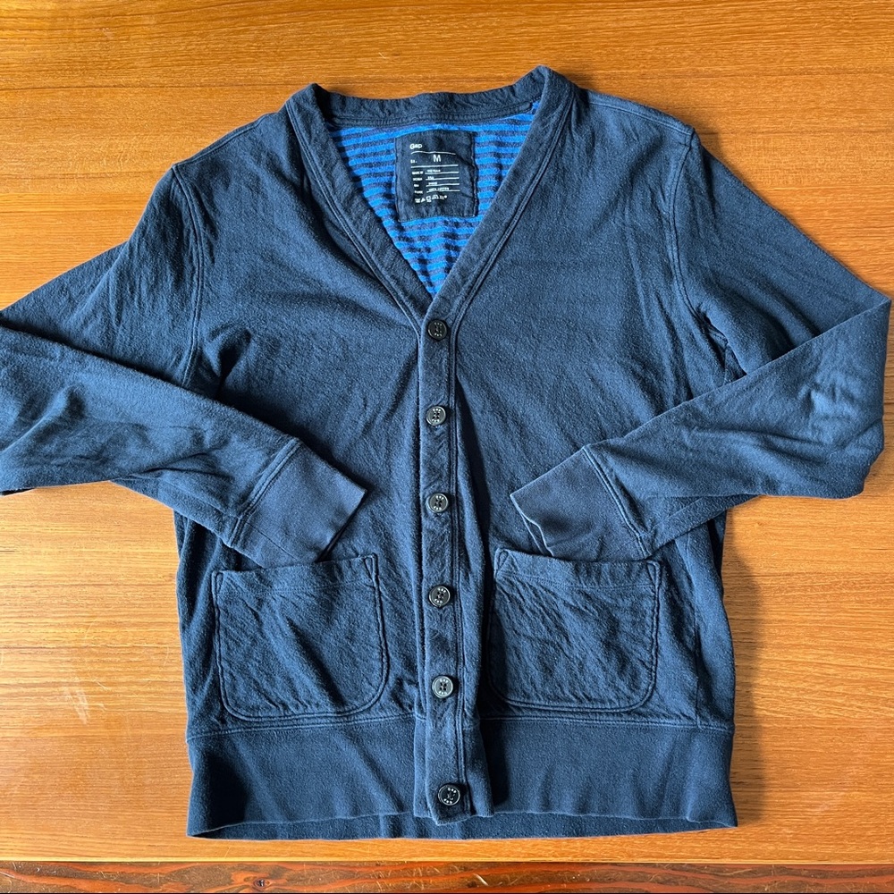 Gap cardigan